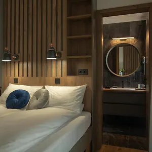 tahiti-resort-apartments-hajduszoboszlo.hotels-hajduszoboszlo-hungary.com/