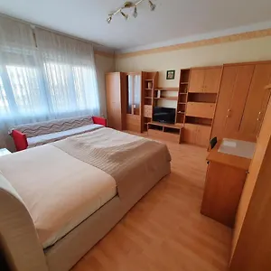 m-apartments-info-park.inbudapesthotels.com/